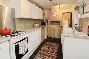 YORK ROAD- click for photo gallery